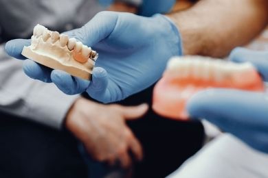 Prótesis Dentales en Murcia | Clínica Dental Ángel Samaniego